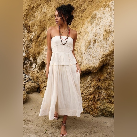 Free People Dresses & Skirts - Free People Milan Midi Dress Strapless Cotton Boho Cottagecore Fairy Cream L